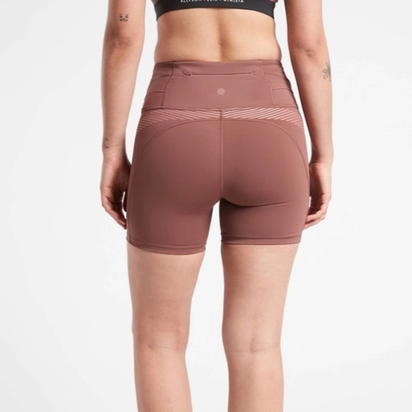 Athleta Legend Shorts - Picture 4 of 7